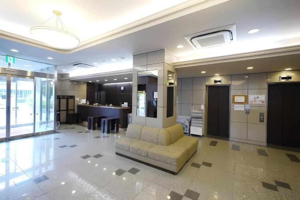 Hotel Route-Inn Hirosaki Ekimae Ngoại thất bức ảnh