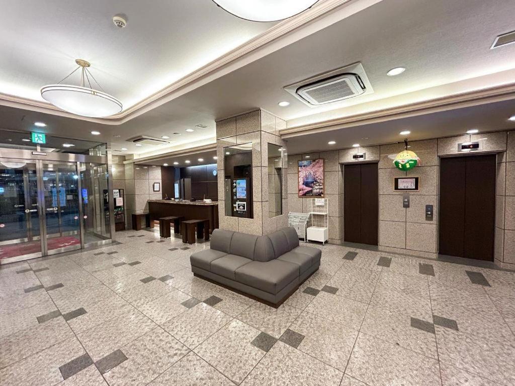 Hotel Route-Inn Hirosaki Ekimae Ngoại thất bức ảnh